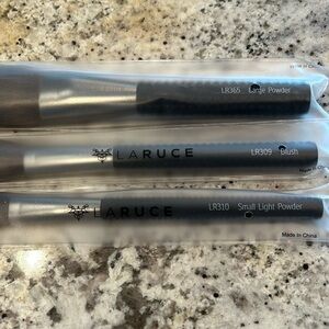 Laruce Premium Cosmetic brush bundle - qty 3